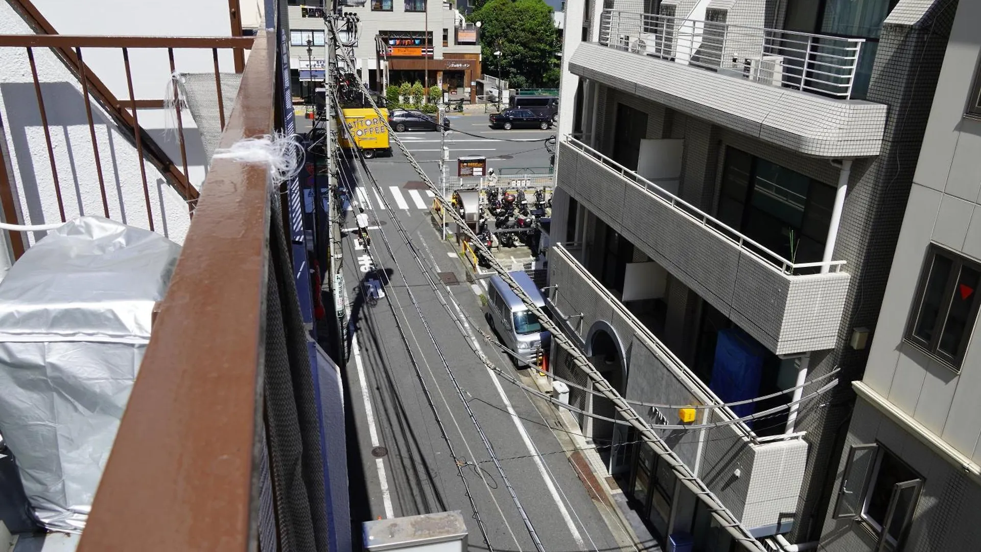 恵比寿駅から徒歩1分 渋谷3分 新宿10分 30M2でゆったり 最高の立地 403号室 Prefektura Tokio
